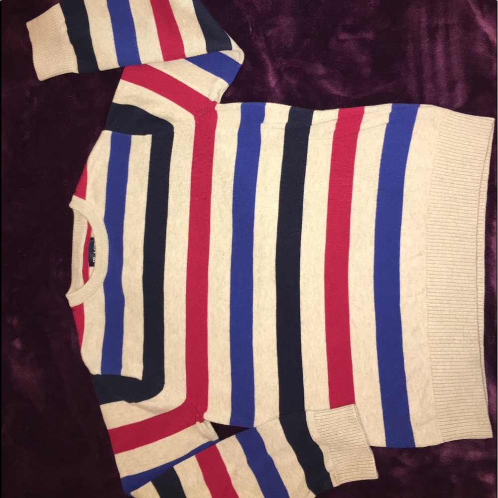 *Children’s Place Boys Crewneck Sweaters.